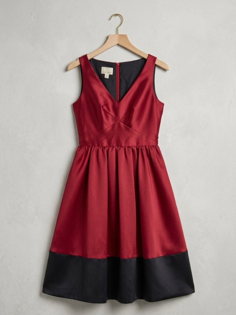 Donna Morgan Scarlet & Black Color Block Cocktail Dress
